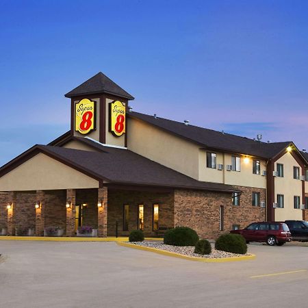 Super 8 by Wyndham Marion Motel Bagian luar foto