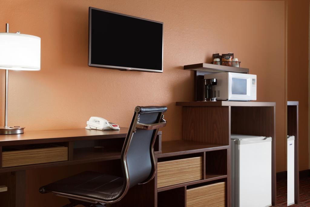Super 8 by Wyndham Marion Motel Ruang foto